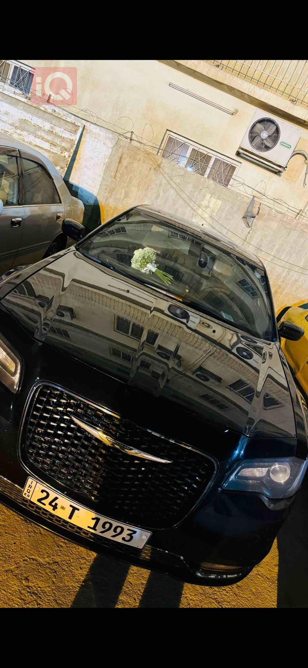 كرايسلر 300
